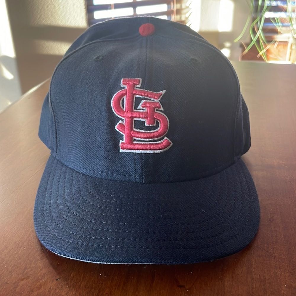 Vintage St. Louis Cardinal New Era Wool 5950 Ball Cap - 7 3/8"